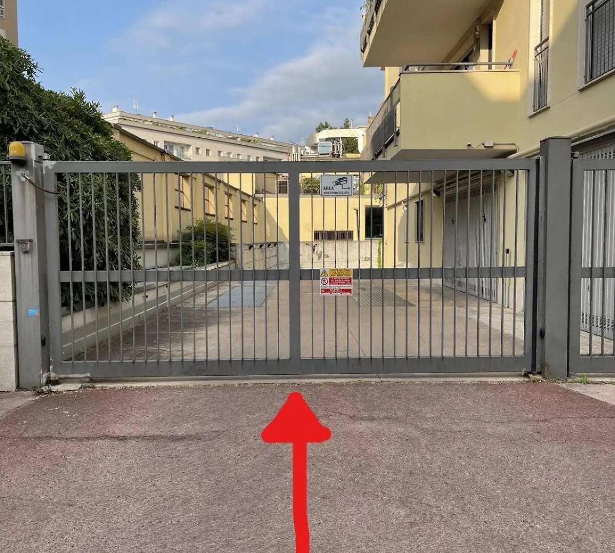 Laura S Garden - Romantic Place And Private Parking 米兰
