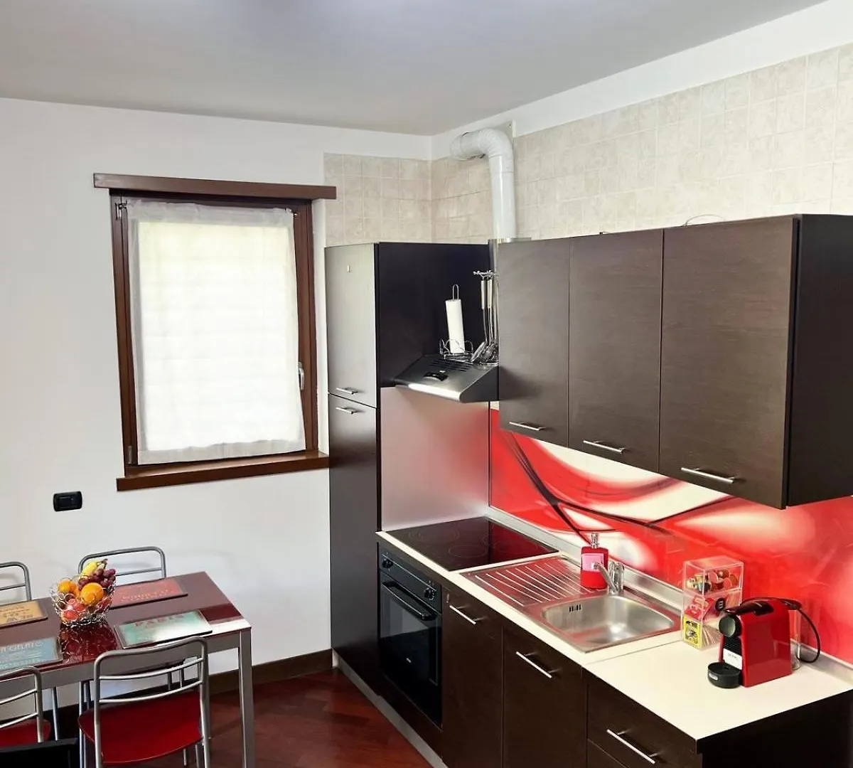 Apartment Laura S Garden - Romantic Place And Private Parking Milan